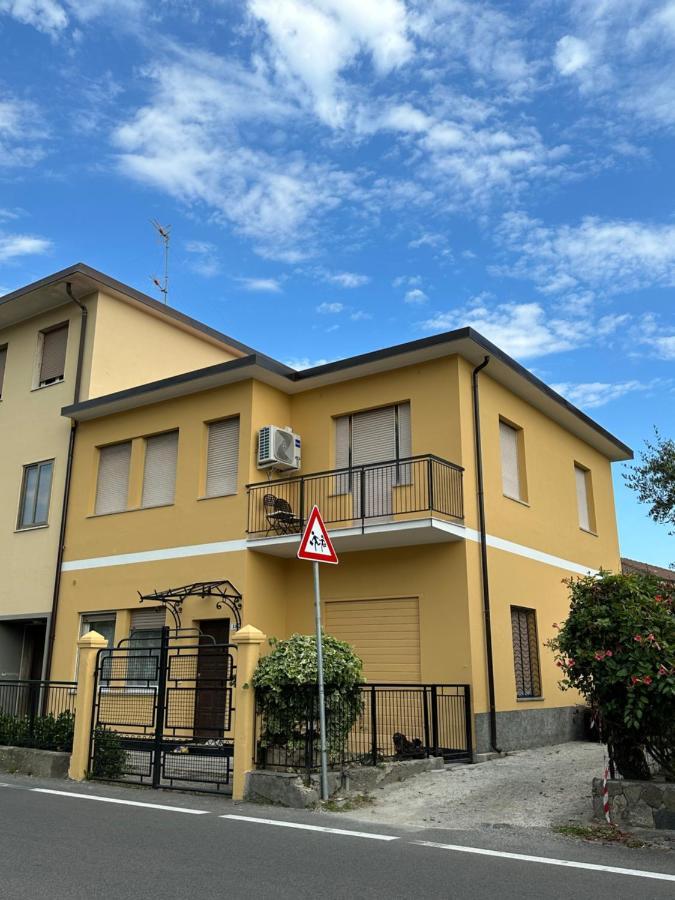 Appartamento Vicino Al Mare Con Parcheggio Рива-Лигуре Экстерьер фото